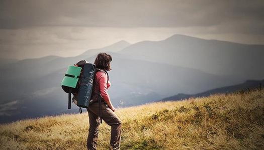 梦见和情人爬山