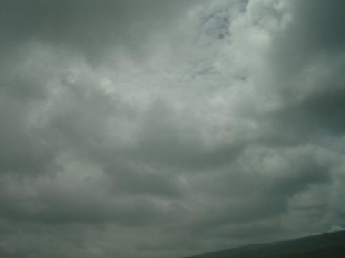 梦见天空在下小雨