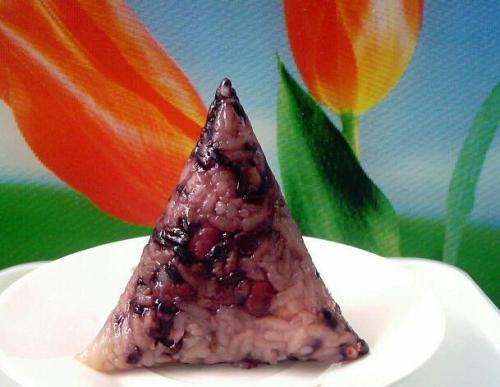 梦见吃红豆粽子