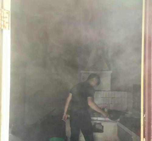 梦见烟雾满屋