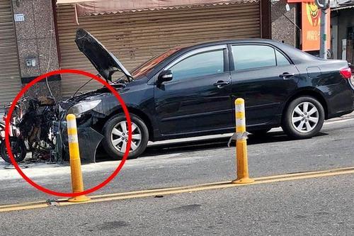 梦见妹妹跟我借车